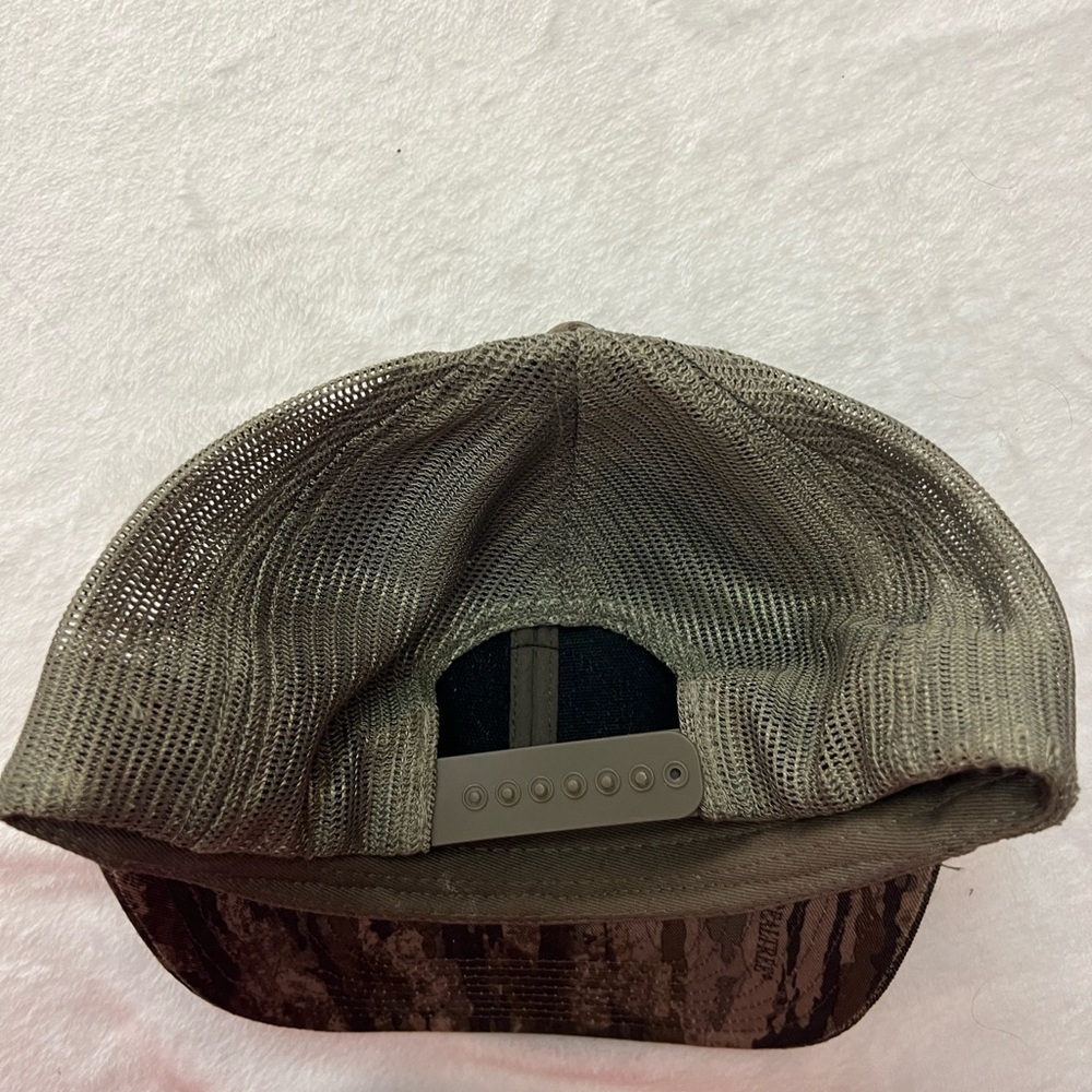 NWOT Realtree Camo Mesh Back Hat Mack’s prairie wings - Picture 3 of 5